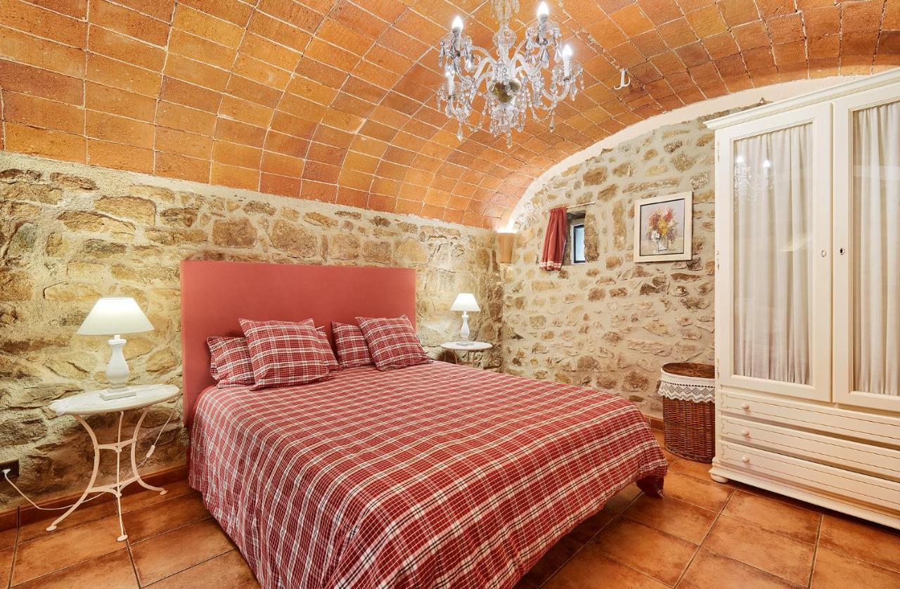 Cal Bisbe, Your Rural Holiday Home Capmany Exterior photo
