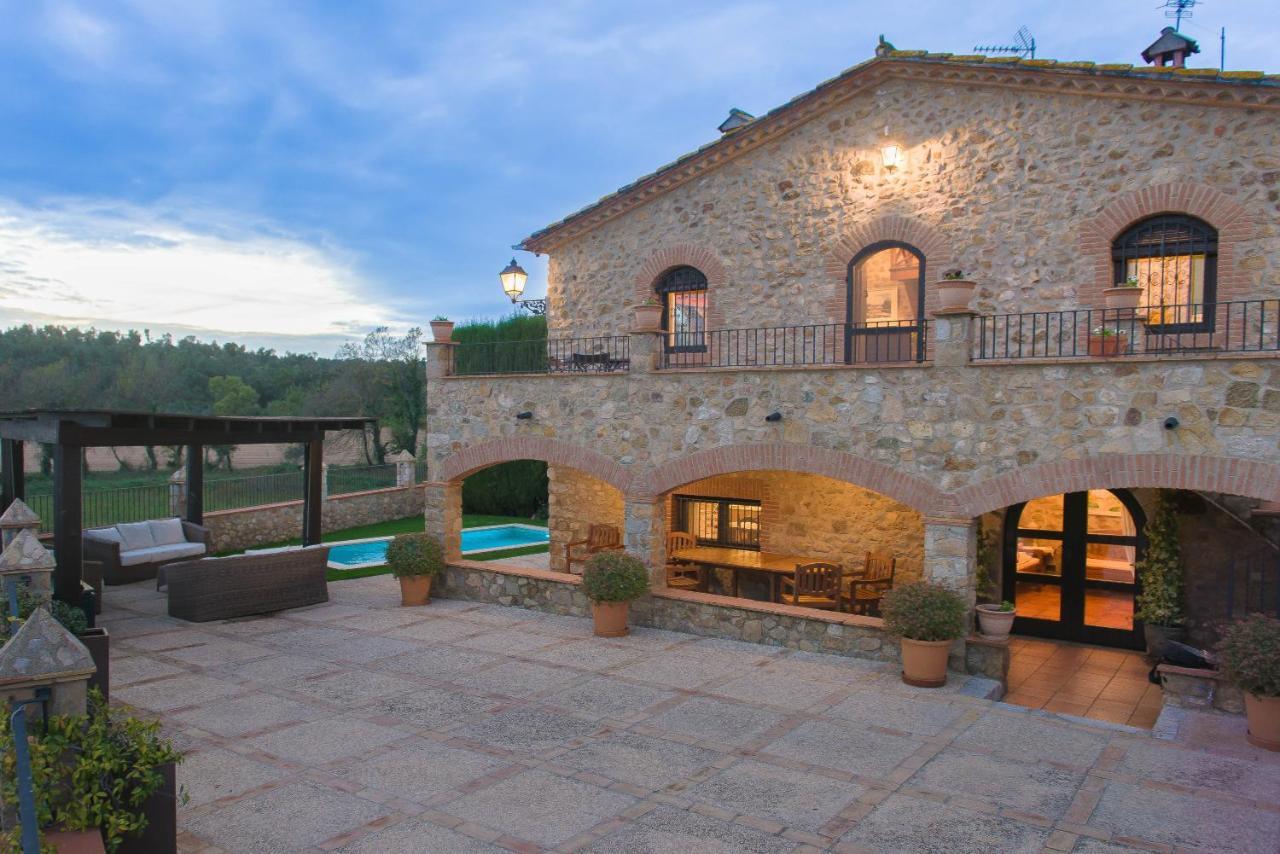 Cal Bisbe, Your Rural Holiday Home Capmany Exterior photo